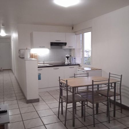 Le Chauvinois Appartement Chauvigny Buitenkant foto